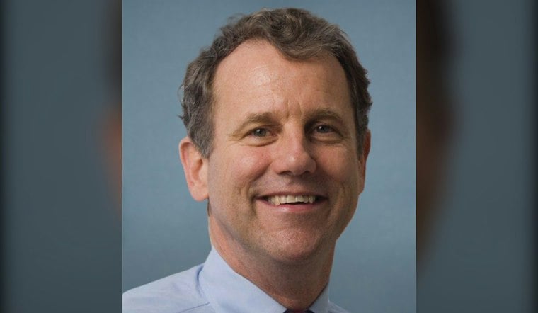 Acton, Brown Bring Ohio Campaign Swing to Youngstown as Polls Show Dems Ahead