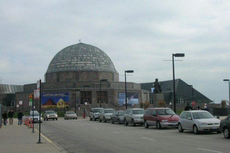 Adler Planetarium Gala Pulls In $1.2M as ITW Is Honored