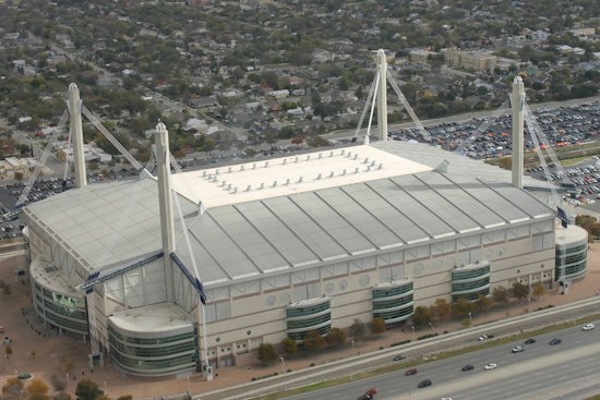 Air Force Service Member Falls From Alamodome Rafters Before UTSA-Navy Kickoff
