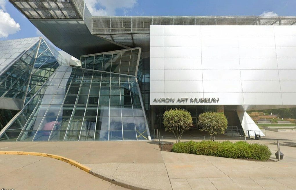 Akron Art Museum Throws 21+ Thriller Dance Party With Trick-or-Treating, Open Bar