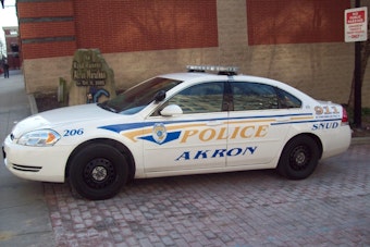 Akron Driver Pleads Guilty to Slamming Into Cruisers, Injuring 4 Officers