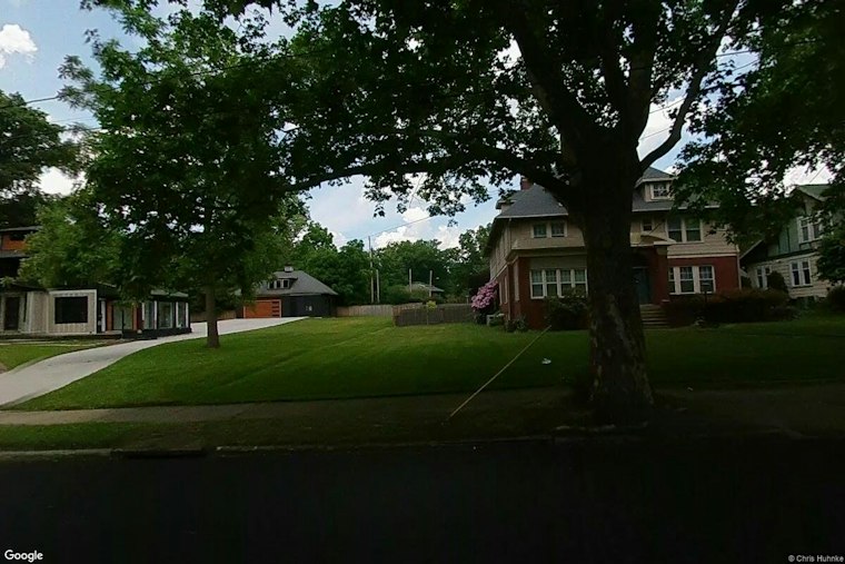 Akron Streets Go Dark for Months as One Resident Weighs Withholding Payment