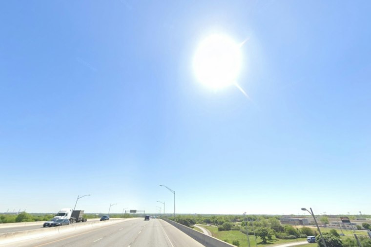 Alamo City Basks in 88-Degree Sunshine Ahead of Sizzling Weekend