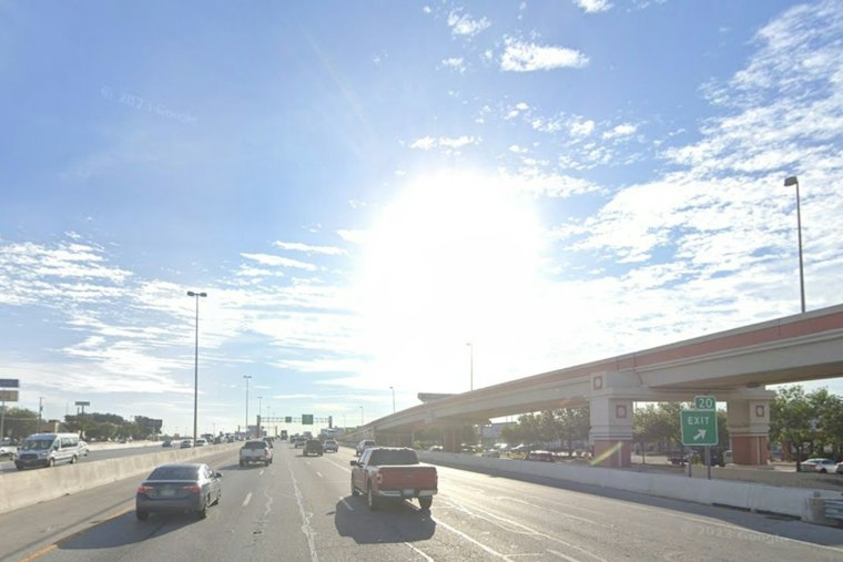 Alamo City Basks in Crisp Weekend Before Heat Roars Back