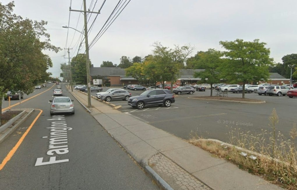 Aldi Opens Farmington Avenue Store Oct. 29 in Bristol, With Golden Tickets Up for Grabs