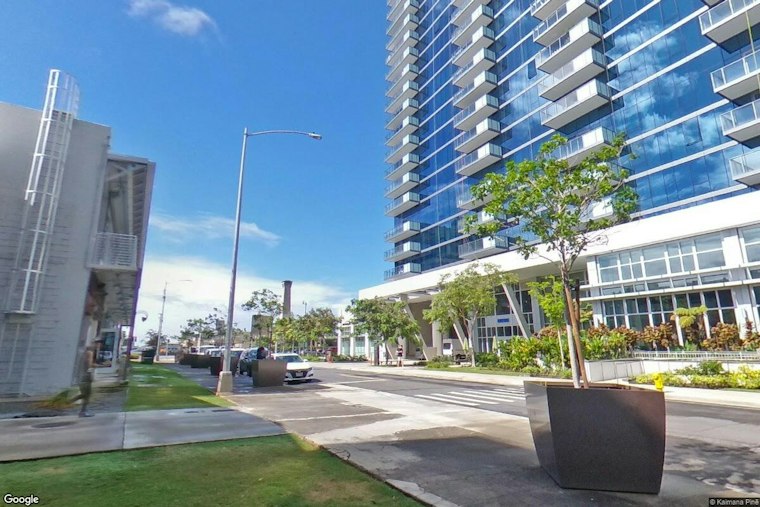 Alexander & Baldwin Puts Kakaako Retail Hub With Drybar, Bar Maze Up for $8M