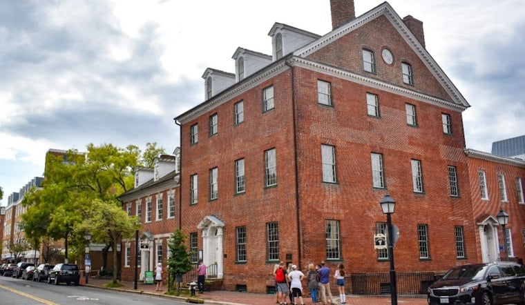 Alexandria’s Female Stranger Legend: What the Record Does—and Doesn’t—Show