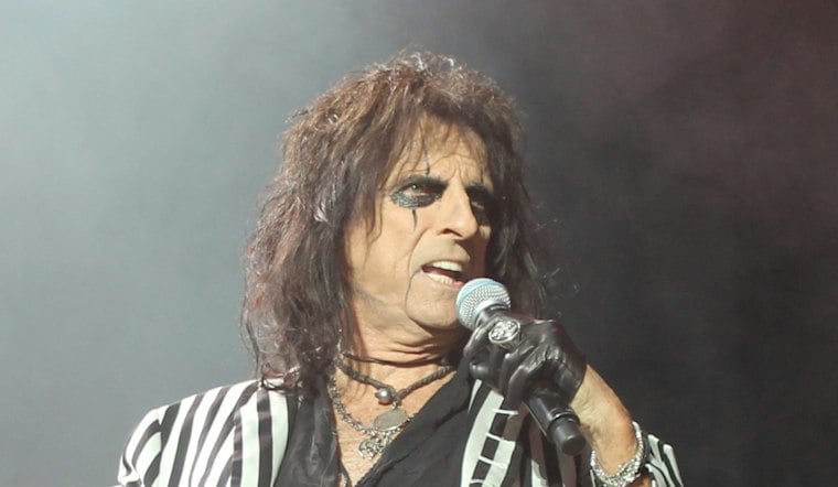 Alice Cooper Brings New Memoir, Blackout-Years Confessions To Cleveland Rock Hall