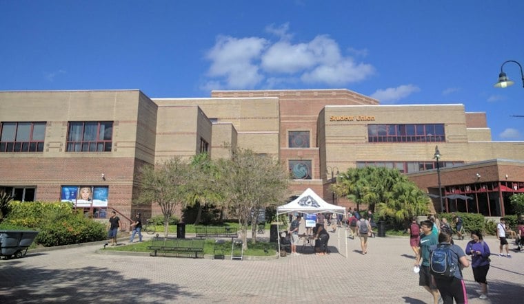 Angie Nixon Woos Gen Z at UCF as Sanders, Khanna Head to Florida Next