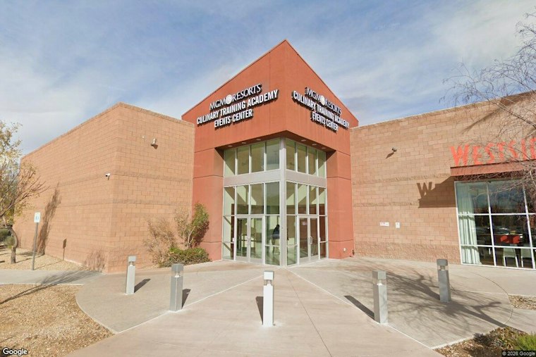 AOC Stumps for Horsford in North Las Vegas After Early Voting Begins