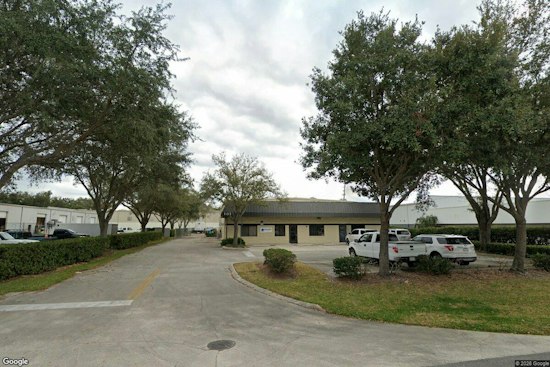 Apopka's New Auto Vault Lounge Packs 160-Car Storage and Five Racing Simulators