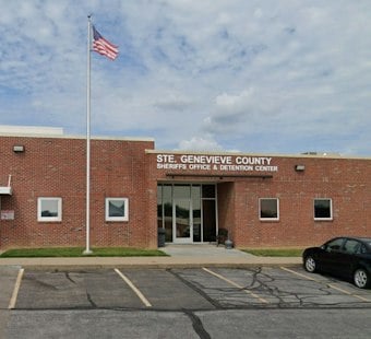 Archdiocese Sues Ste. Genevieve Jail, Says Glass and Phones Block Confession