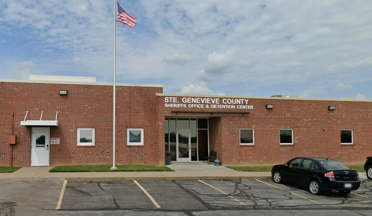 Archdiocese Sues Ste. Genevieve Jail, Says Glass and Phones Block Confession