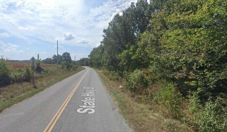Arkansas Pilot, 73, Dies After Ultralight Crashes Near Windsor Pond in Pettis County