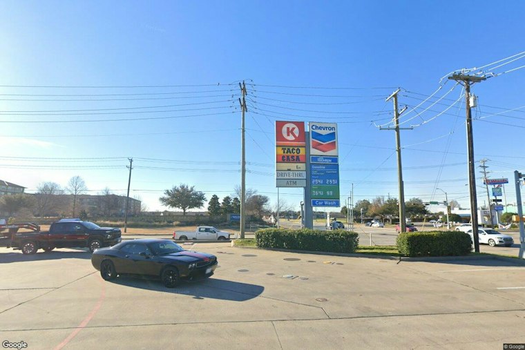 Arlington Child Dies After Stabbing, Suspect Flees Police After Attacking Officer's Vehicle
