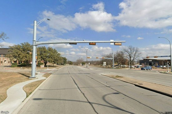Arlington Rollover on Green Oaks Kills 79-Year-Old Man Days After Crash