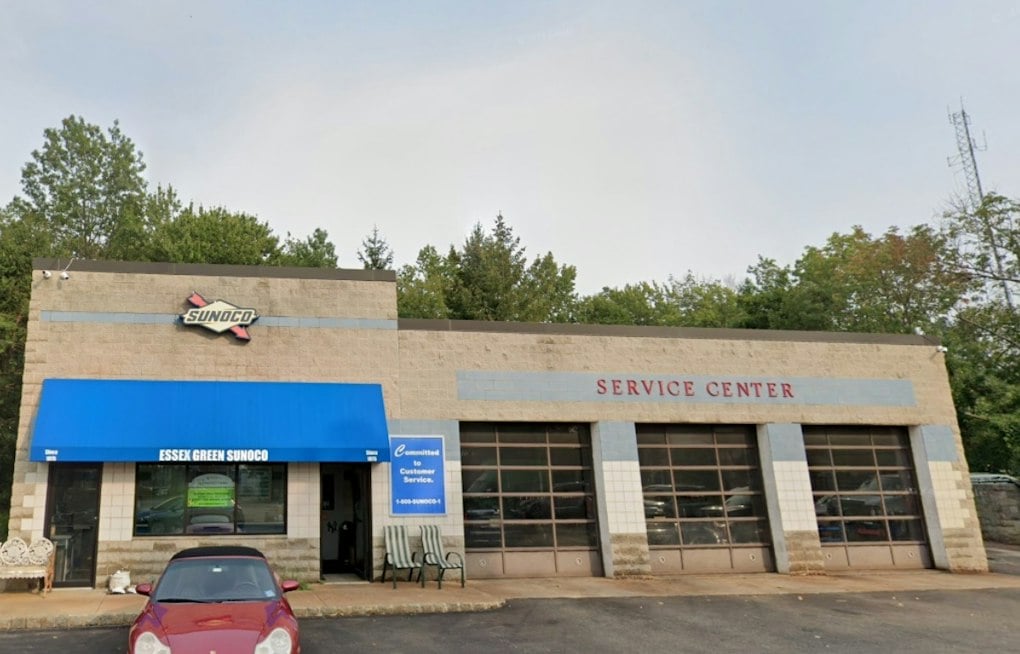 Armed Duo Robs West Orange Sunoco Attendant, Speeds Off With $650