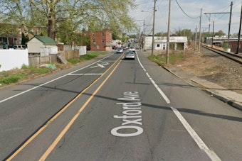 Armed Man Barricades on SEPTA Bus in Fox Chase, Shutting Down Oxford Avenue