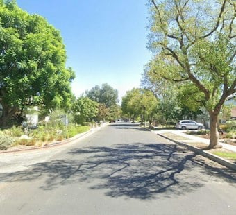 Armed Man Tries to Break Into Studio City Home as LAPD Swarms Block With Guns Drawn
