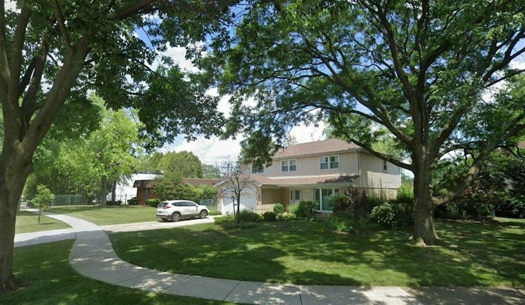 Armed Masked Trio Hits Mount Prospect Driveways in Three Overnight Burglaries
