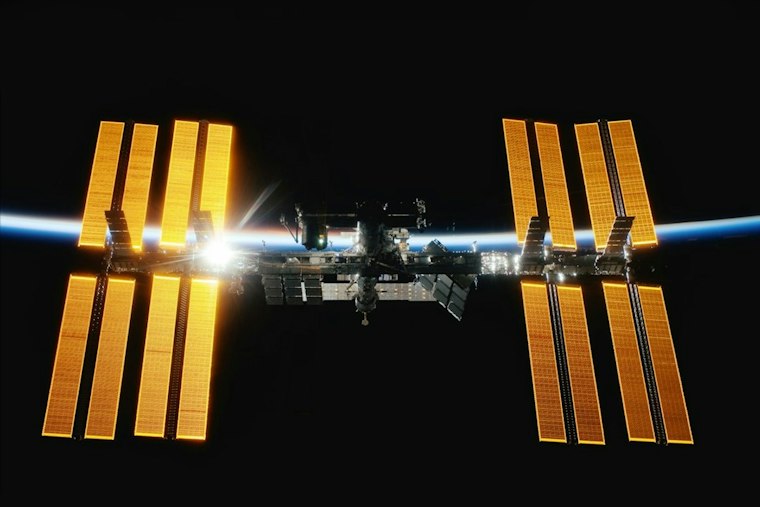 Astronauts Complete 100th Station Spacewalk, Install Seventh Solar Array