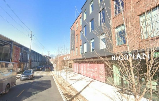 Atlanta 911 Dispatcher Talks Krog Street Market Mom Through Bathroom Birth