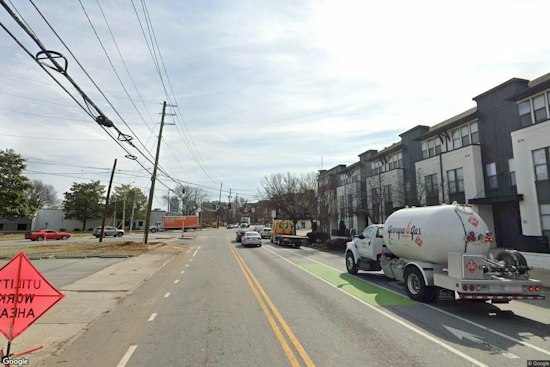Atlanta Police Hunt Man Who Slashed Jaw of Driver Waiting on Car Boot