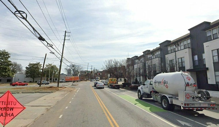 Atlanta Police Hunt Man Who Slashed Jaw of Driver Waiting on Car Boot