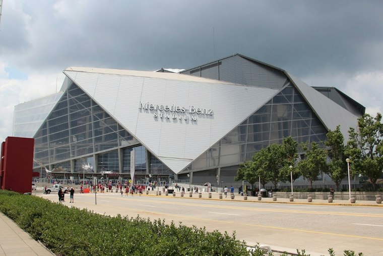 Atlanta Stadium Turns Trash Into Honey, Veggies and a World-First Title