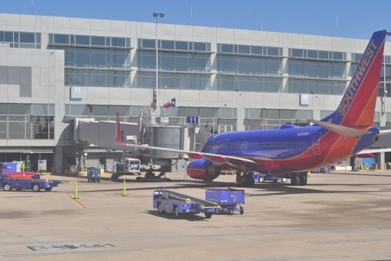 Austin Airport Sets Final Bridge Beam, Clears Path for Midfield Taxiways