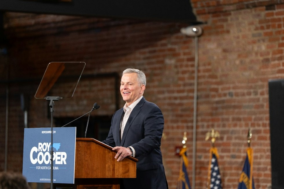 Australian Boatbuilder Opens Edenton Plant, Stein Says 200-Plus Jobs Coming