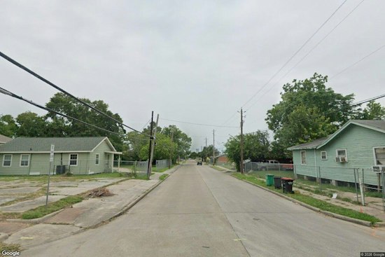 Baytown Argument Ends in Deadly Shooting on South Pruett Street, Suspect Held