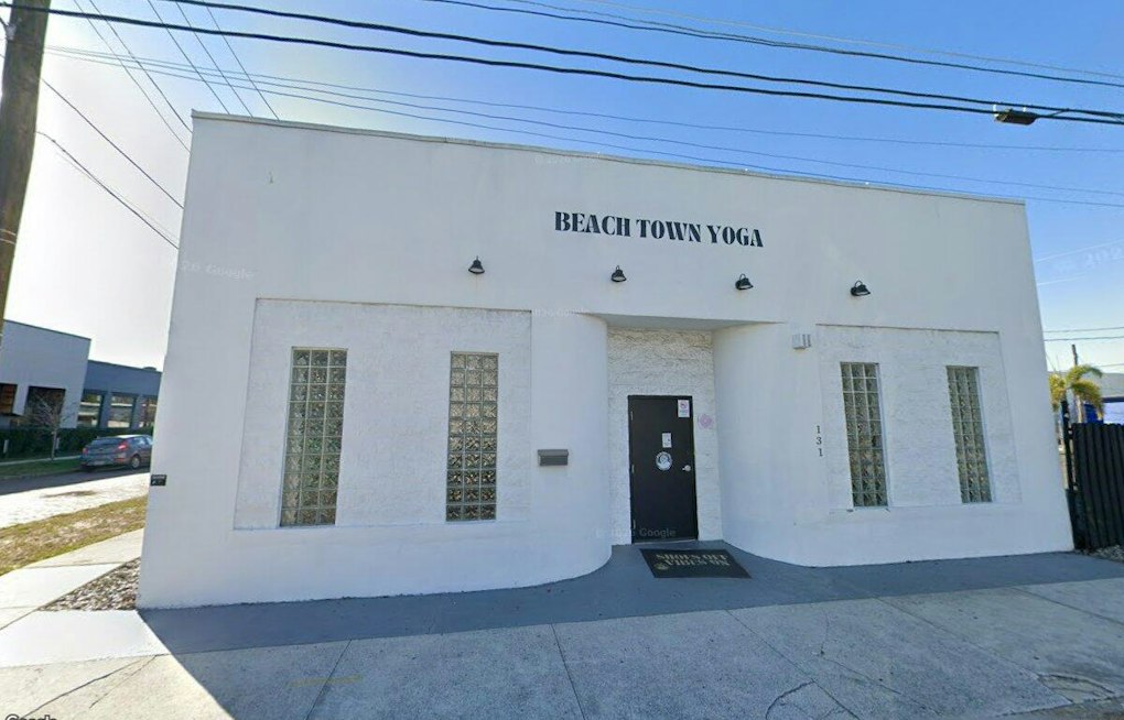 Beach Town Yoga Brings Pay-What-You-Can Flows to Tampa Heights This Winter