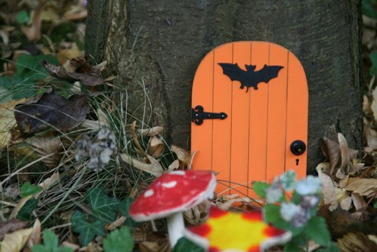 Beacon Hill Home Turns Into Free Haunted Trail Near Century-Old Cemetery