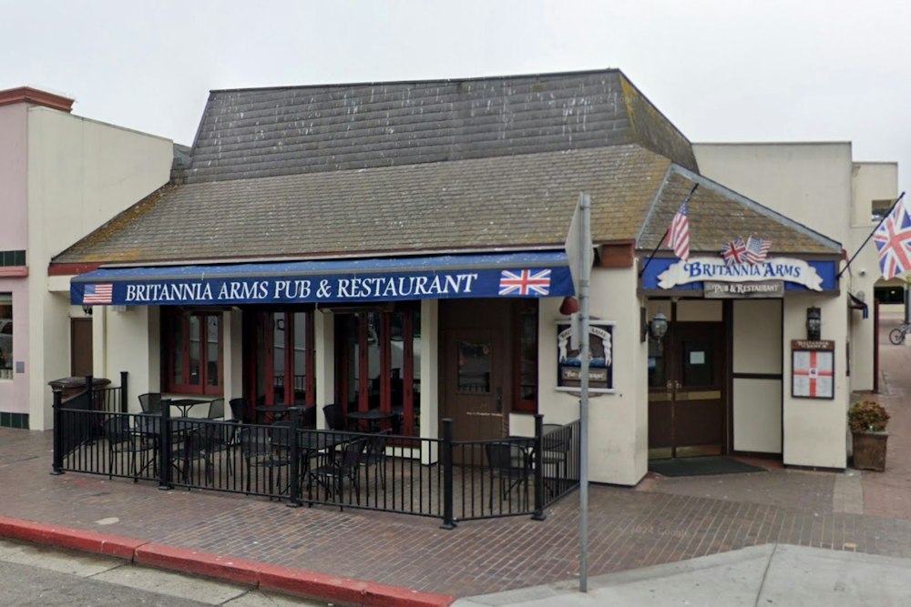 Benny Walker's Soft-Opens in Downtown Monterey With a 1,700-Year-Old Sequoia Bar