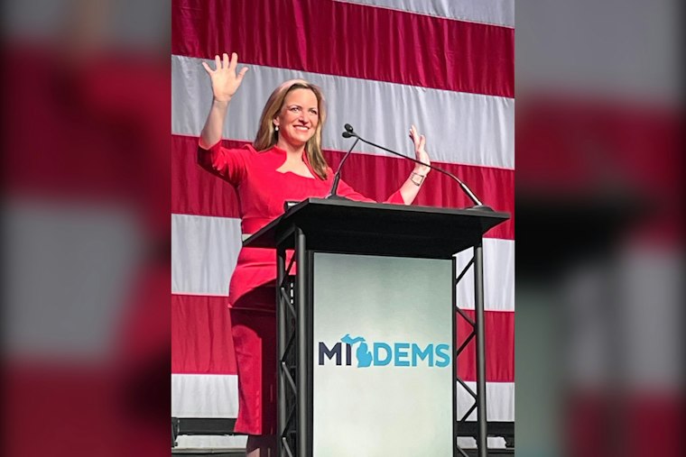 Benson Opens 7-Point Lead Over James in Michigan Governor Poll