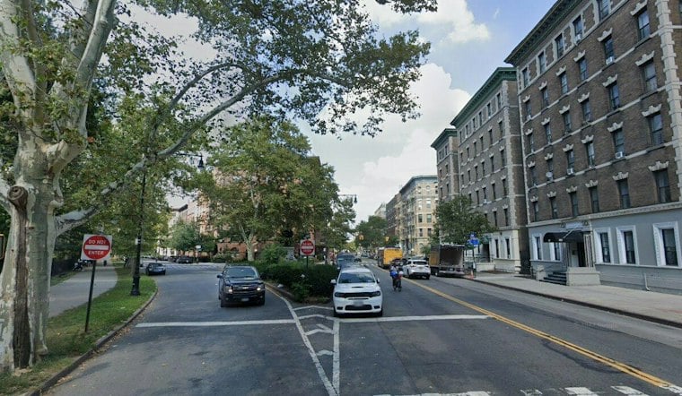 Bicyclist Rips Necklaces Off 79-Year-Old Woman in Her Car on Manhattan Avenue