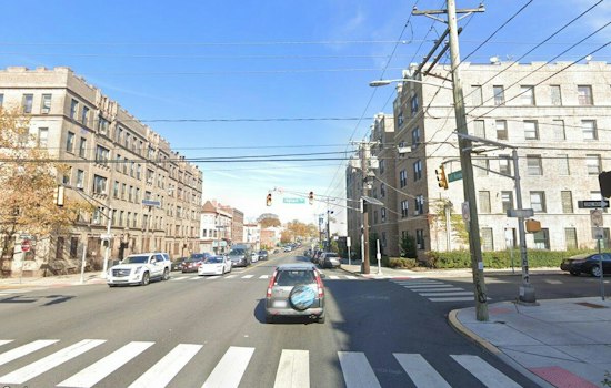 Bike-Safety PAC Backs Weiner in Hudson County Race Against Aponte-Lipski