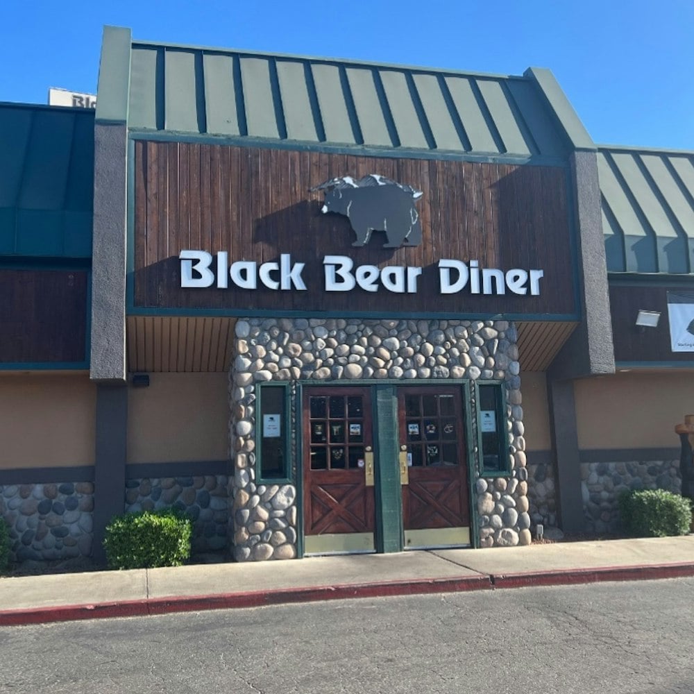 Black Bear Diner Set To Take Over Old Applebee's Spot In Redwood City