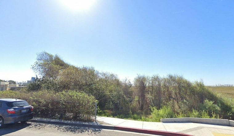 Blind Navy Scientist Leads Tijuana Estuary Hikers Through Nature by Touch and Sound