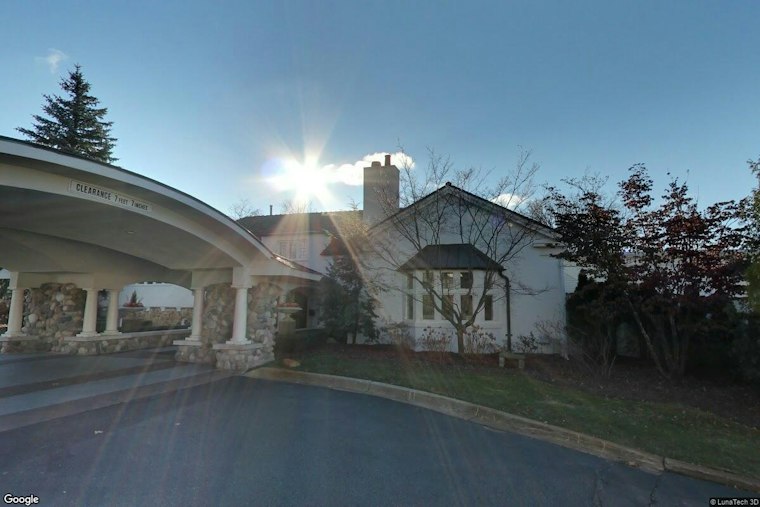 Bloomfield Hills Club Gathers 26 Vendors, Nearly All Based in Michigan, For Holiday Shopping Day