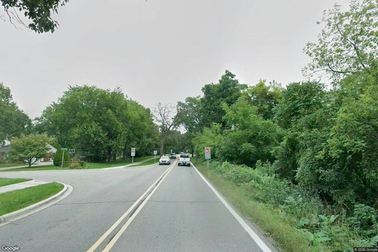 Bloomfield Township Slaps 140+ Tickets on Drivers Dodging No-Left-Turn Signs