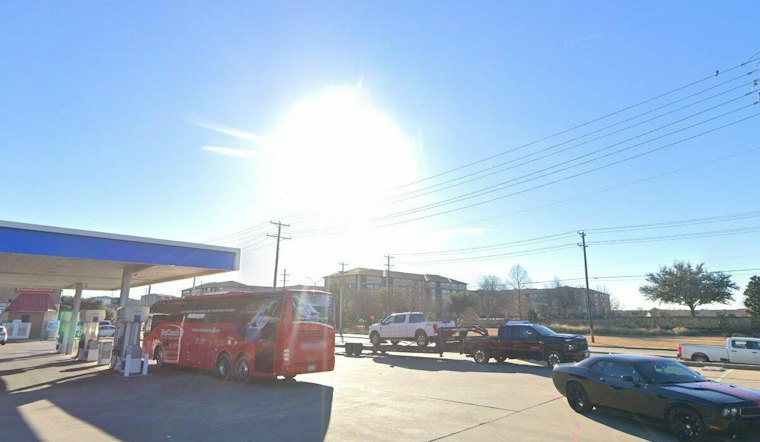 Blue Skies, Bad Air: Ozone Alert Hangs Over Dallas-Fort Worth