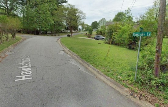 Bluff Park Mom Pushed Daughter Into a Ditch to Dodge Cars on Hawksbury Lane