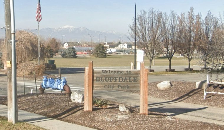 Bluffdale Car Show Trades Hot Rods For Toys To Help Needy Kids At Christmas