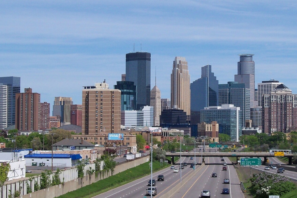 Minneapolis Weather: Windy Friday, Frosty Saturday, Warm Week Ahead