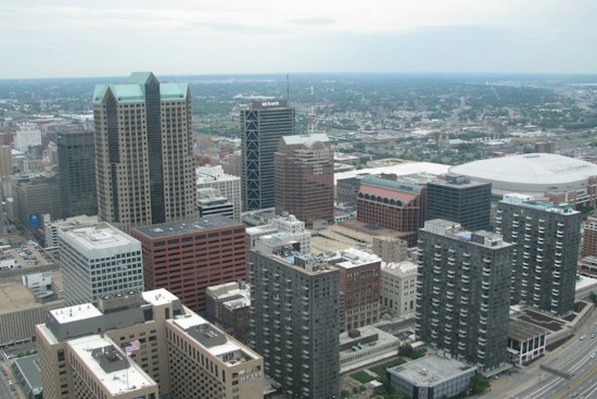 Blustery Chill Hits St. Louis Friday Before Sunny 80-Degree Rebound