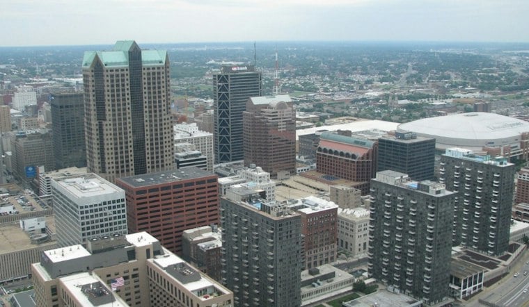 Blustery Chill Hits St. Louis Friday Before Sunny 80-Degree Rebound