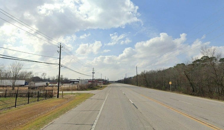 Body Found Along Beaumont Highway in NE Harris County, Crash Link Suspected