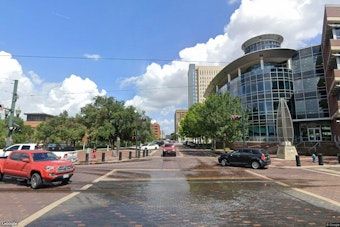 Body Found In Buffalo Bayou Near Downtown Houston, Police Investigating